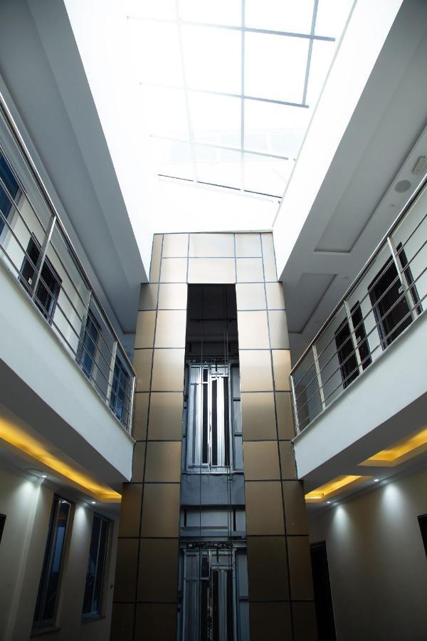 Aselefech Merga Hotel And Spa Addis Ababa Exterior foto